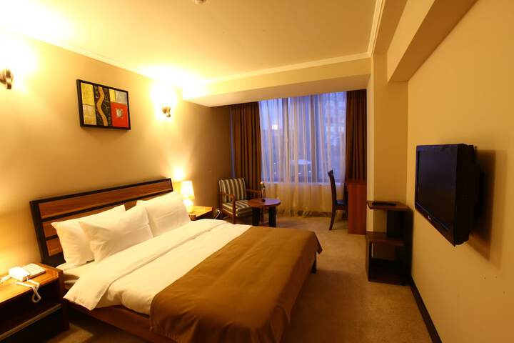 Room 14 of 67