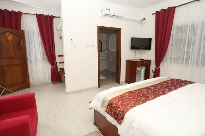Room 38 of 161