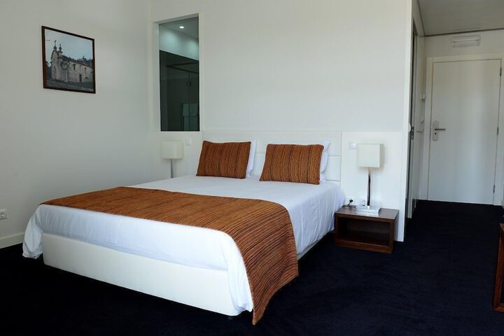 Room 15 of 62