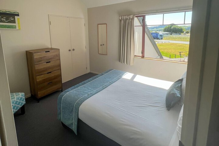 Room 92 of 302