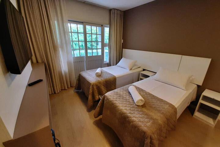 Room 18 of 42