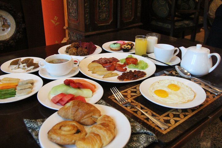 Breakfast/Coffee Service 42 of 62