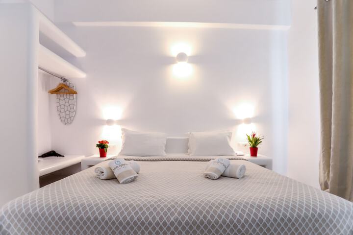 Room 12 of 43