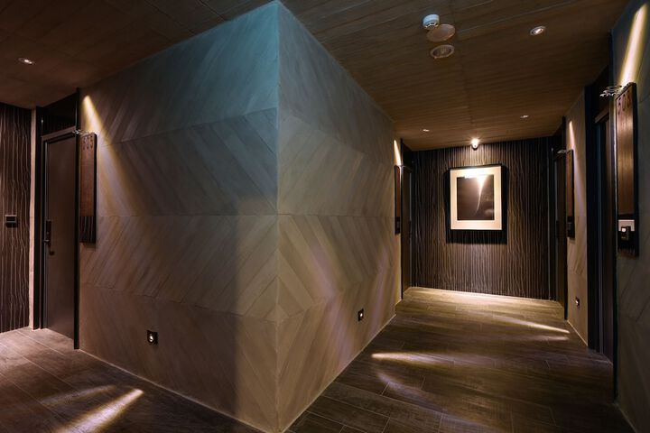 Ballroom/Hall 105 of 133
