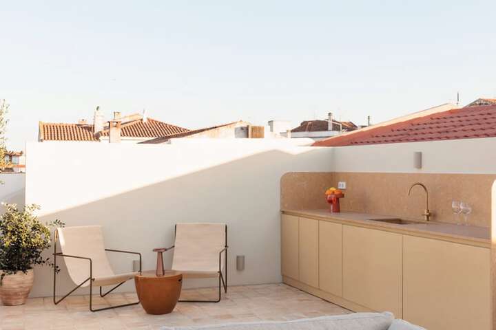 Hotel 64 of 82