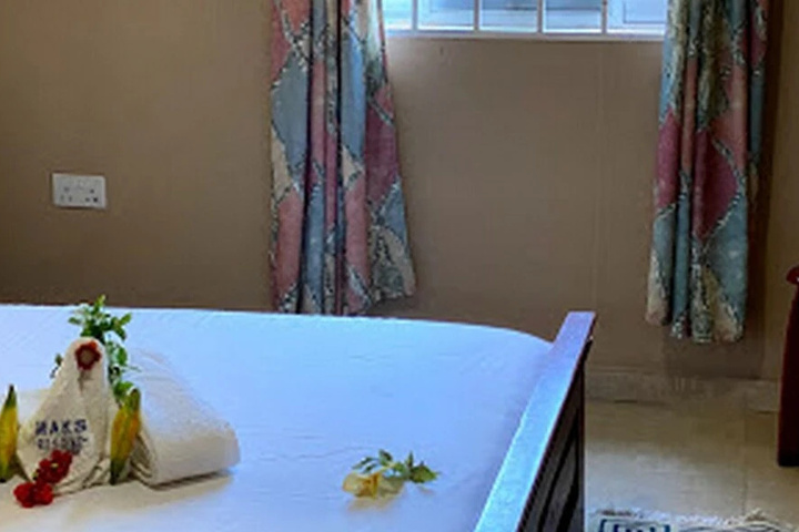 Room 3 of 24