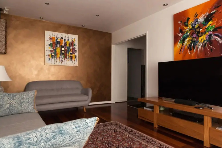 Room 3 of 14