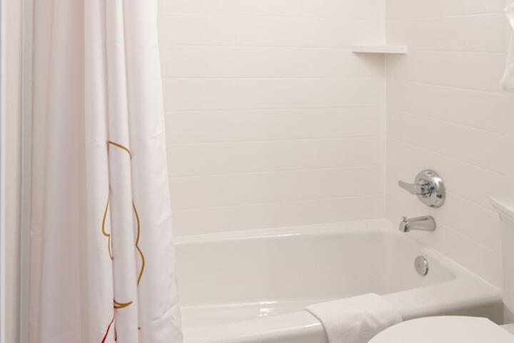 Bath Interior