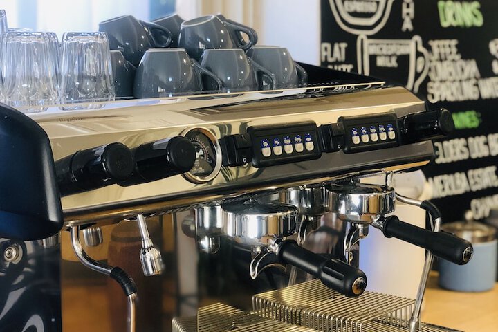 Breakfast/Coffee Service 14 of 25