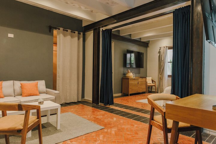 Room 42 of 88