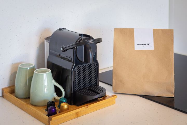 Breakfast/Coffee Service 97 of 222