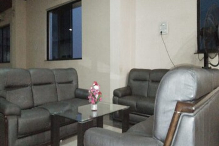 Hotel Interior 11 of 25