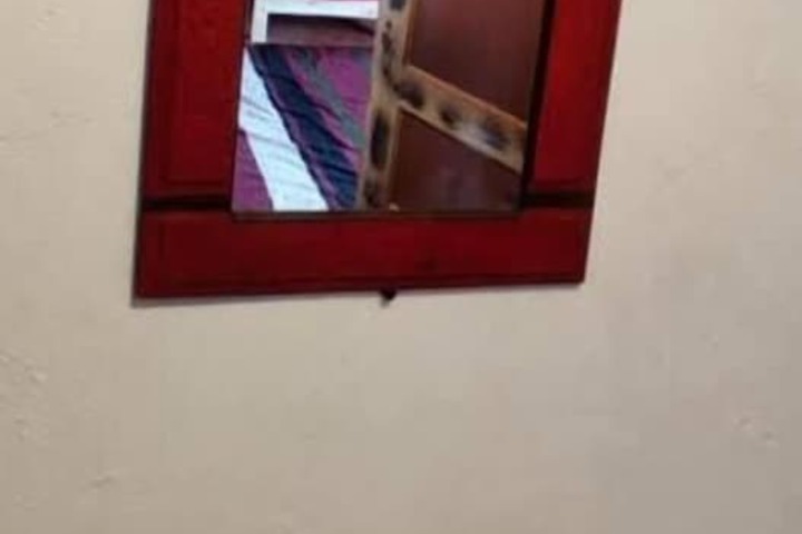 Room 6 of 26