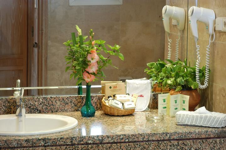 Clean Restrooms
