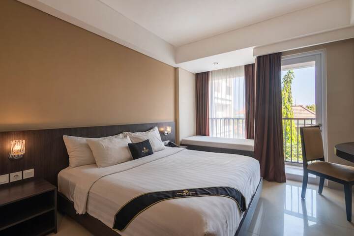 Room 15 of 26