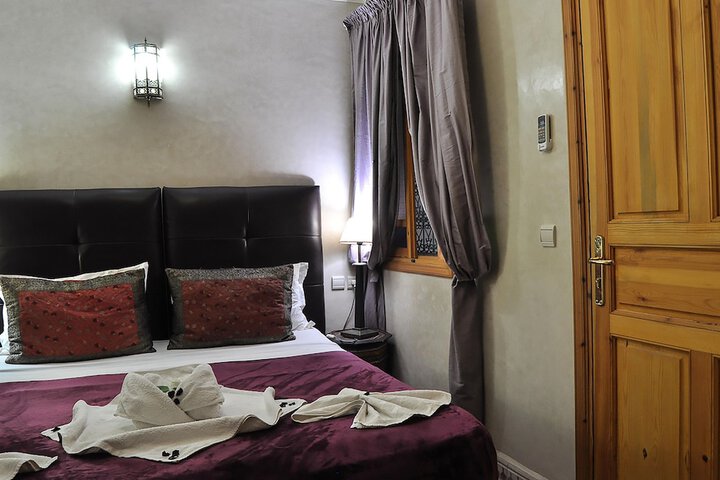 Room 9 of 68