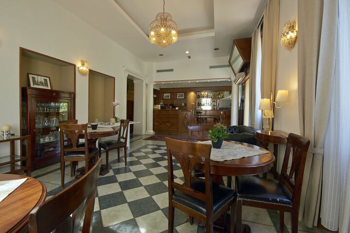 Hotel Interior 3 of 29