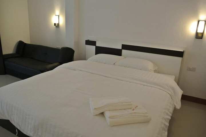 Room 13 of 41