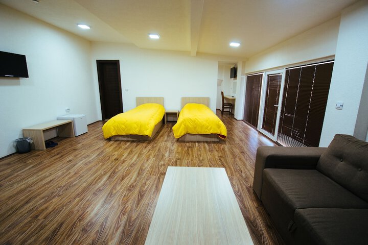 Room 22 of 61