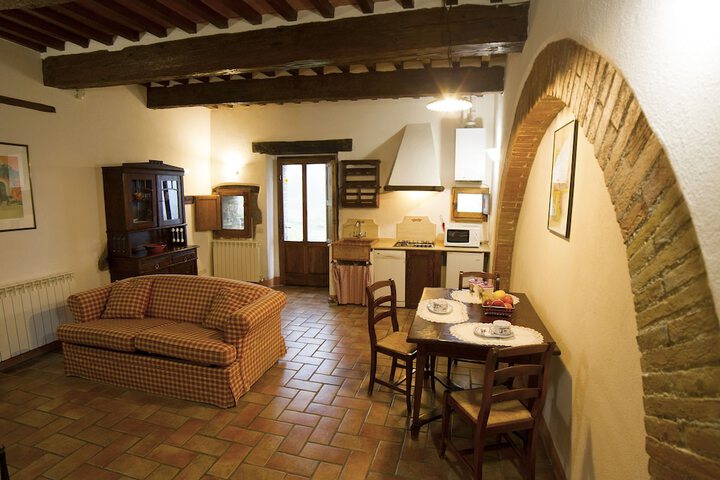 Room 45 of 124