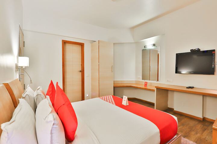 Room 18 of 30