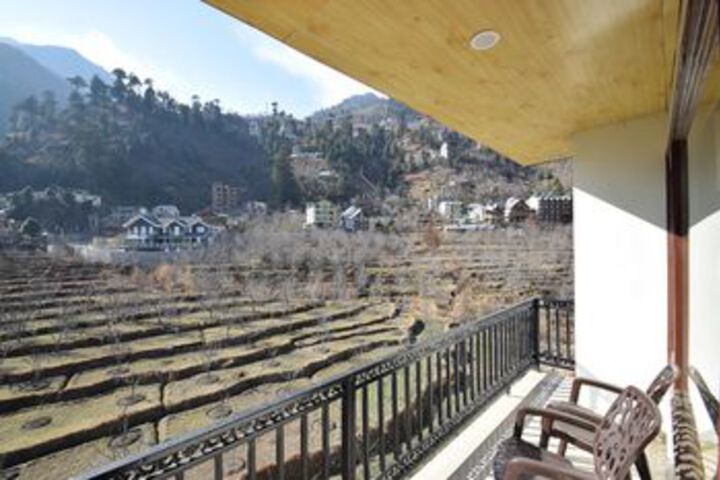 Terrace/Patio 26 of 27