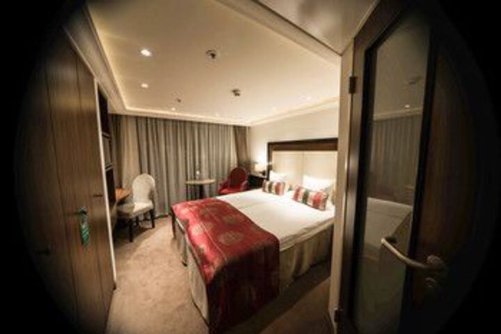 Room 31 of 80