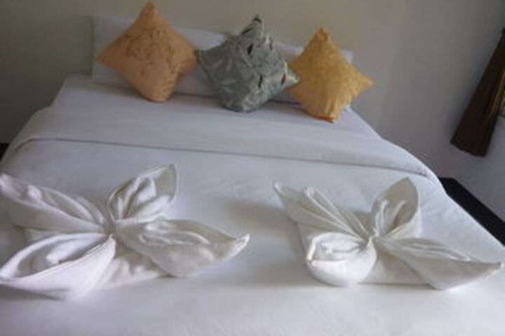 Room 15 of 22
