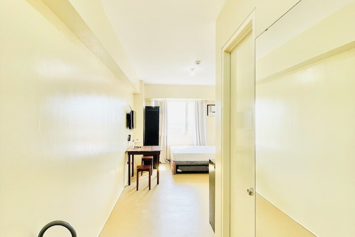 Room 4 of 53