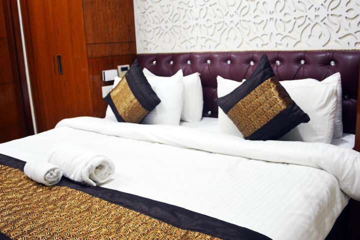 Room 10 of 41