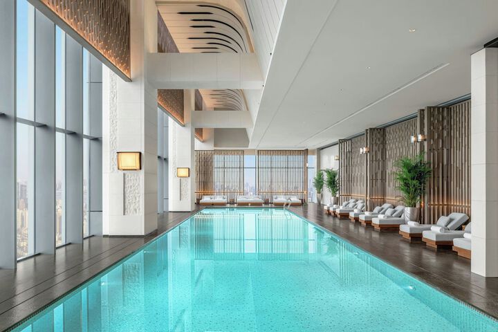 Pool 33 of 74