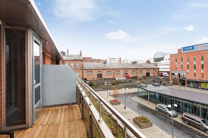 Terrace/Patio 17 of 36