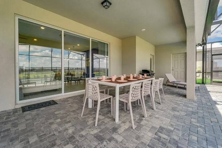 Terrace/Patio 8 of 37