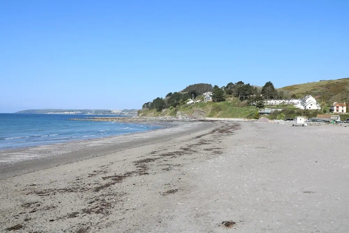 Beach 13 of 20