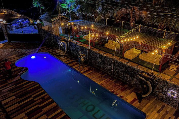 Pool 19 of 24