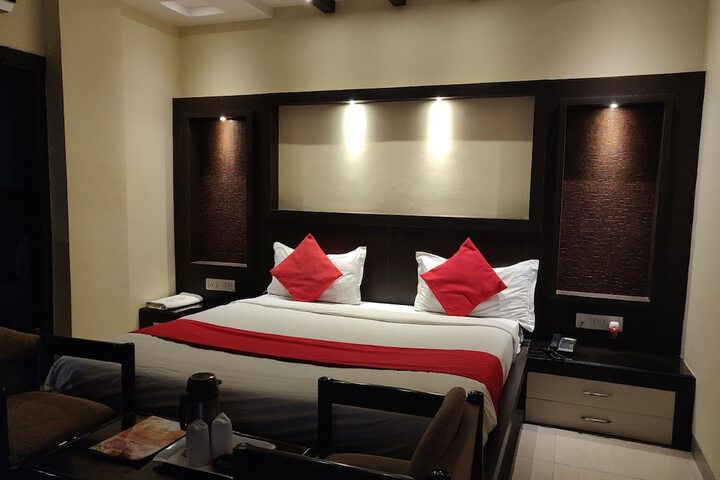 Room 10 of 23