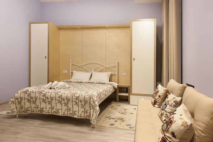 Room 13 of 108