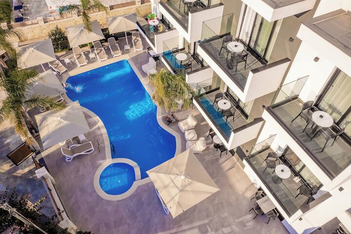 Pool 48 of 72