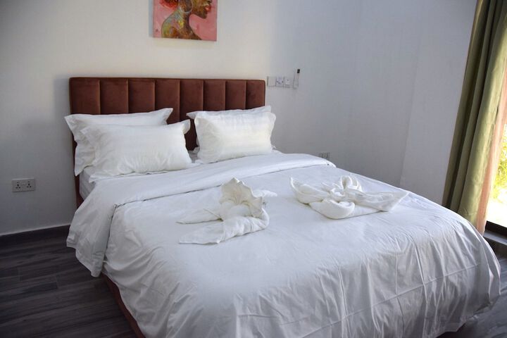 Room 22 of 66