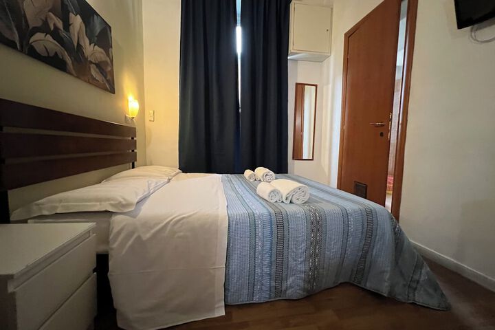Room 20 of 53