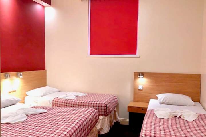 Room 32 of 57