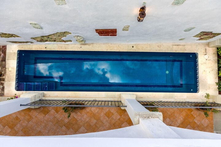 Pool 26 of 40