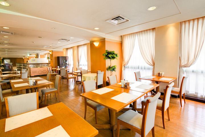 Dining Photos