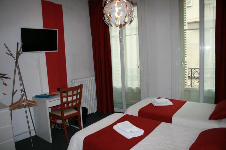 Room 18 of 53