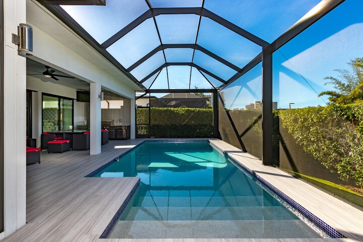 Pool 31 of 42