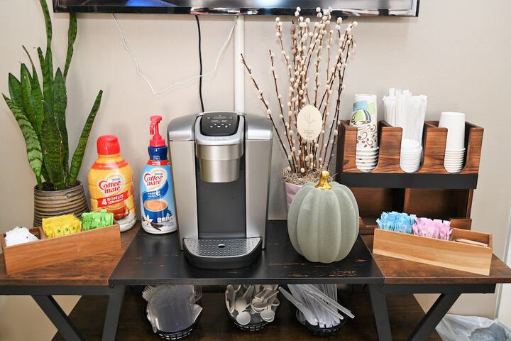 Breakfast/Coffee Service 20 of 34