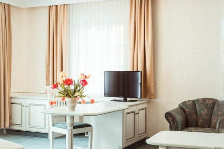 Room 17 of 45