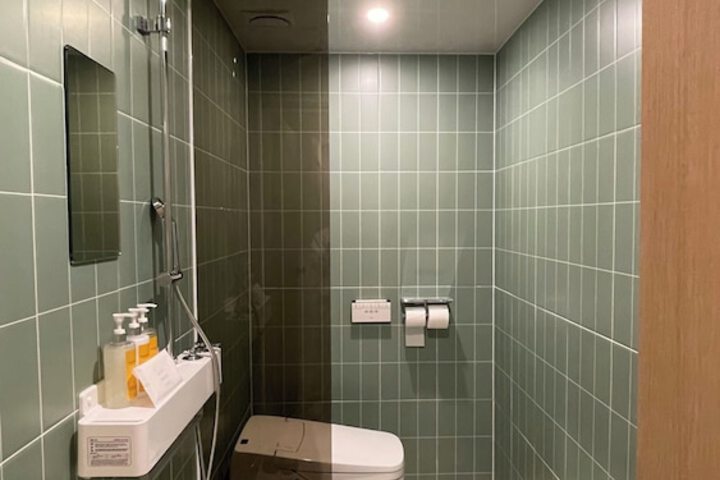Room 56 of 60