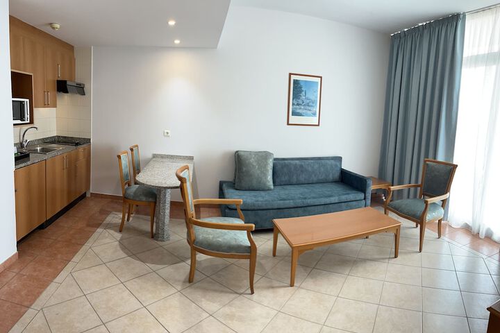 Room 54 of 88