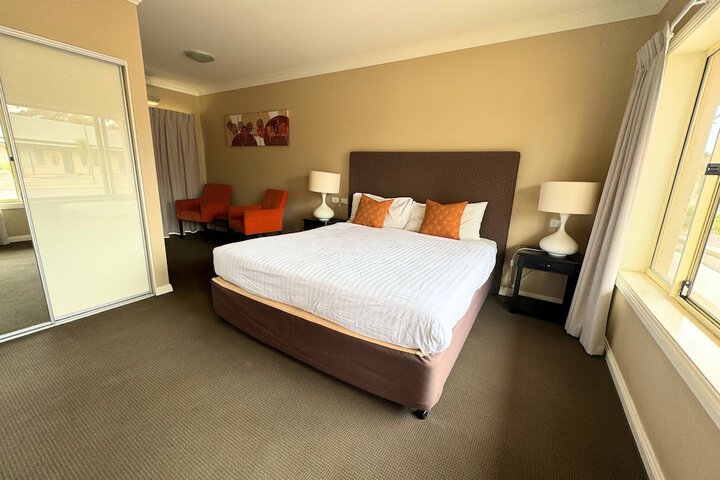 Room 7 of 20